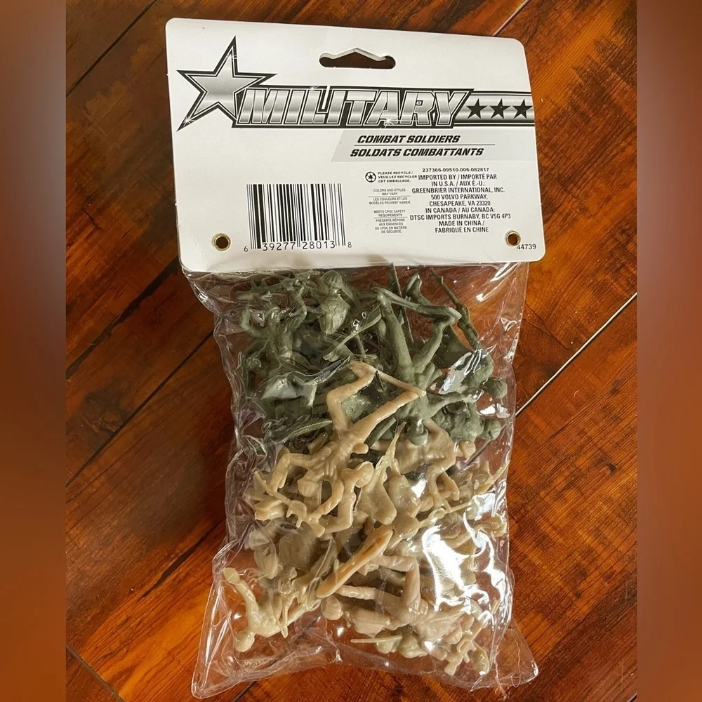 NEW 8 Packs of Military Combat Soldiers